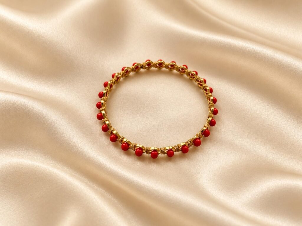 Bangle with red beads.Bangle size: (2 x 6)