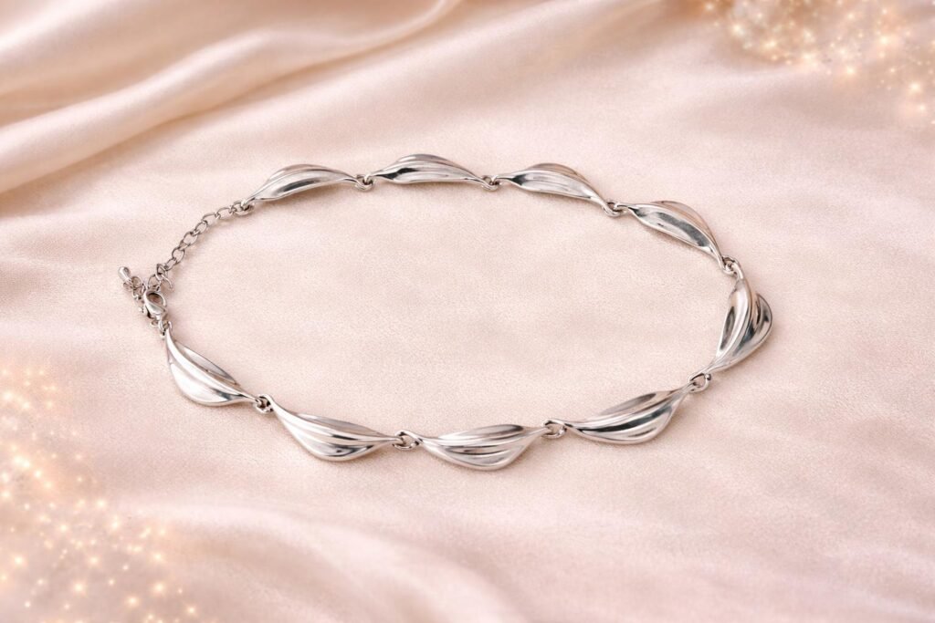 Silver tone Neck chain